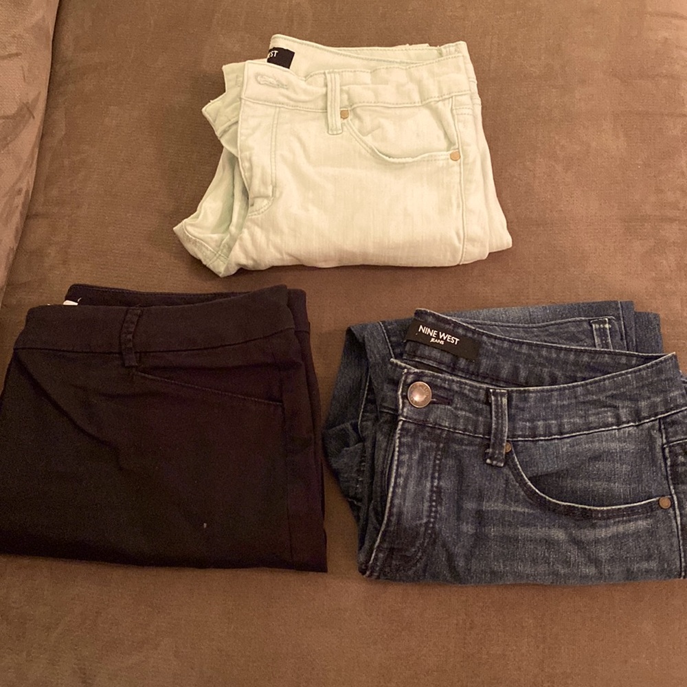 Size 4/6 ankle/crop pants